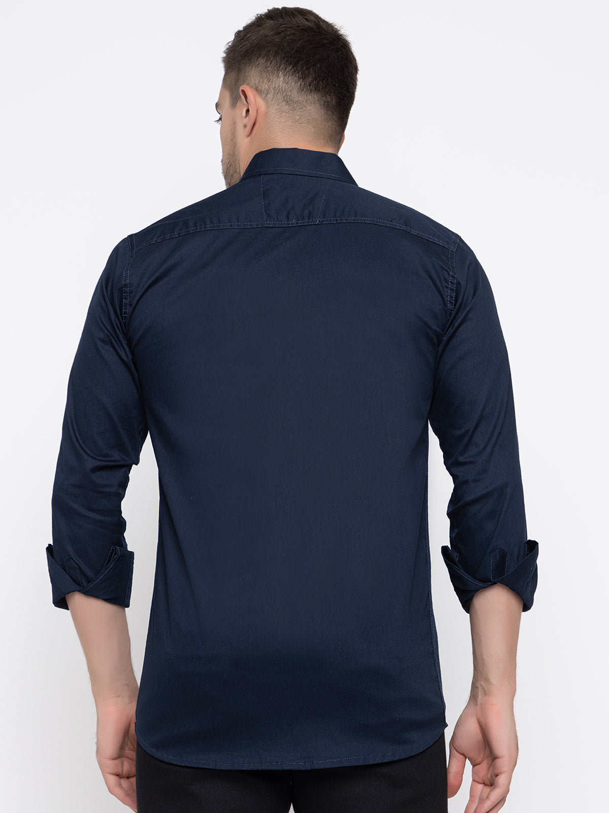 Men Regular Fit Solid Spread Collar Casual Shirt
